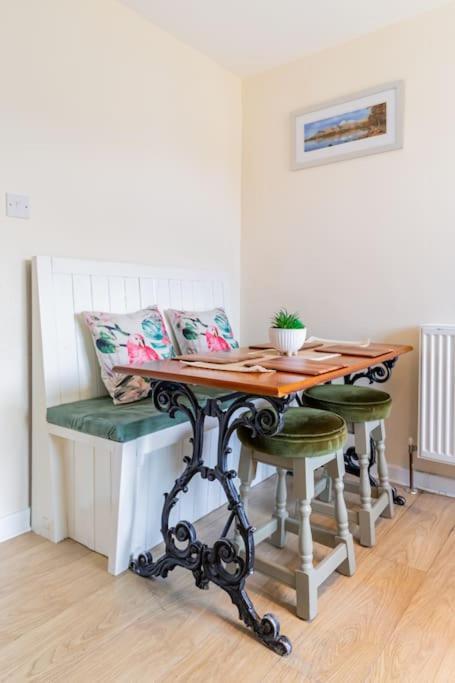 The Hideaway Villa Cleveleys Exteriör bild