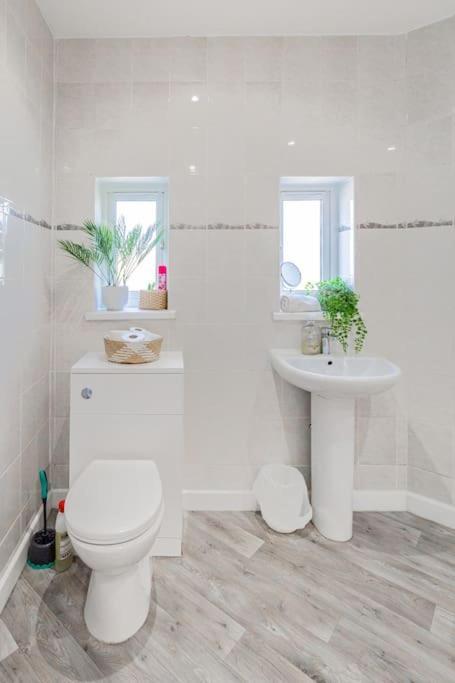 The Hideaway Villa Cleveleys Exteriör bild