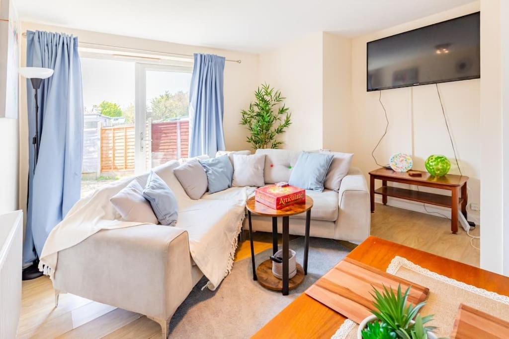 The Hideaway Villa Cleveleys Exteriör bild